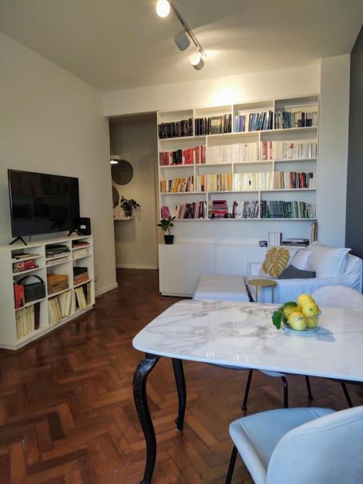 Clasico Y Moderno Departamento En El Corazon De Buenos Aires Lägenhet Exteriör bild
